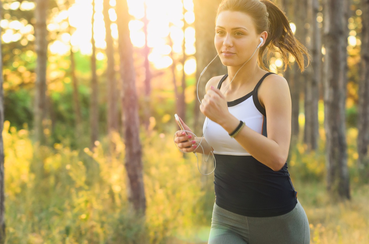 Cardio na czczo — czy naprawdę spala więcej tłuszczu